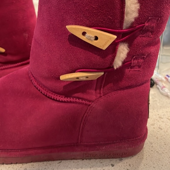 BearPaw Pink Suede Women's Boots - Picture 5 of 5